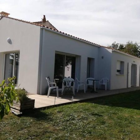 33 Bis Hotel La Rochelle  Bagian luar foto